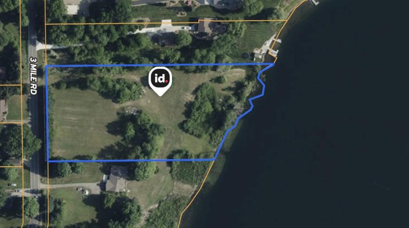 lakefront lot on Sonoma Lake