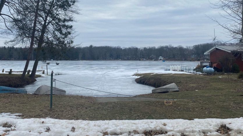 Mary Phelps lake home realtor