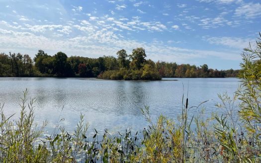 buildable lakefront acreage on Upper Jeptha lake
